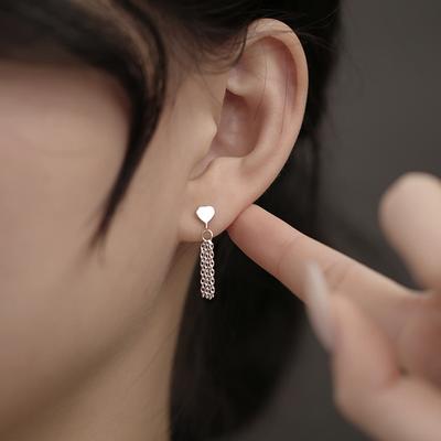 Love Chain Fringed Earrings Cross-Border Popular Niche Design Light-Sensitive Surface Heart-Shaped Screw Earrings