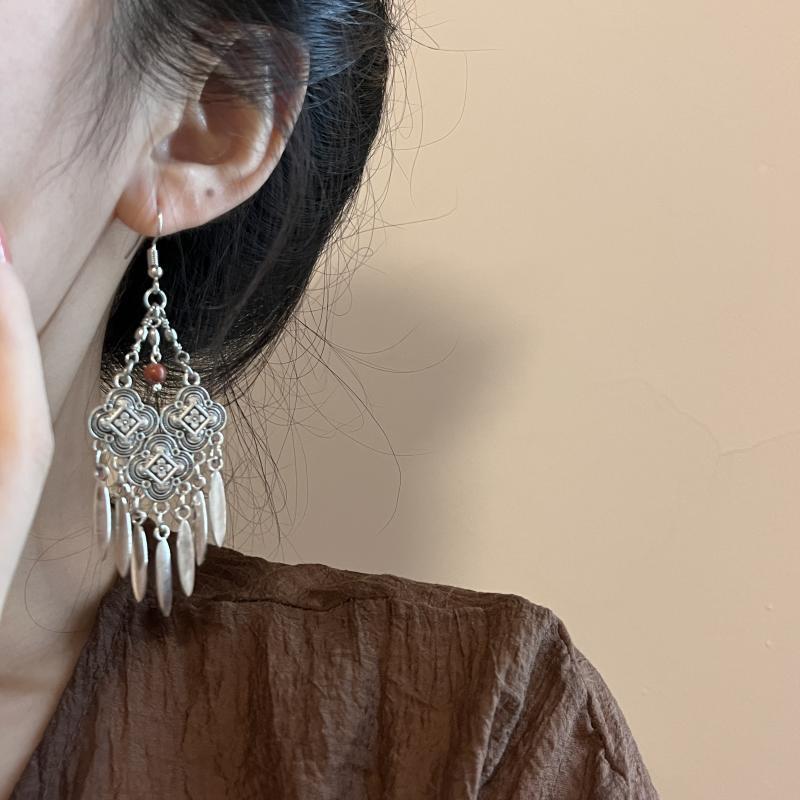 Ethnic Tibetan Tassel Earrings for Women, Miao Silver Long Dangles, Retro Exotic Style, High-Quality.