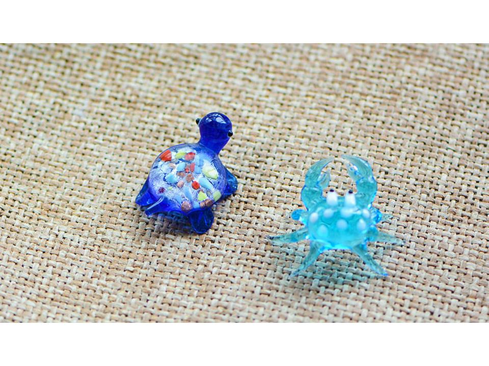 Handcrafted Glass Cartoon Animal Ornaments - Crab & Turtle Decor