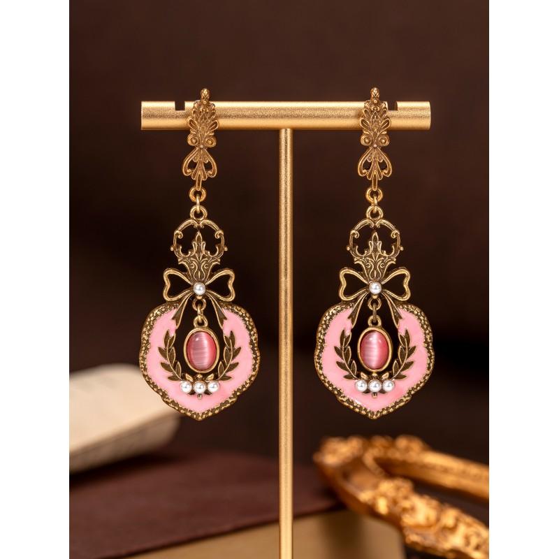 

Vintage Court Style Enamel Earrings With French Temperament Versatile Small Fragrance Women розовый