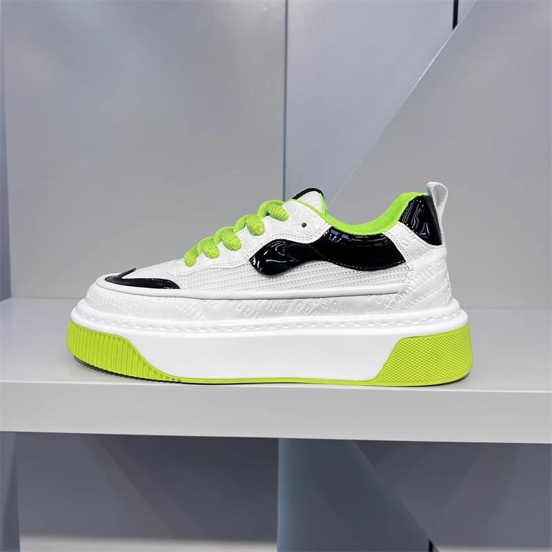 New Men's Simple and Lightweight Sneakers Thick soled Height Increasing Breathable Casual Running Shoes Zapatos para hombres