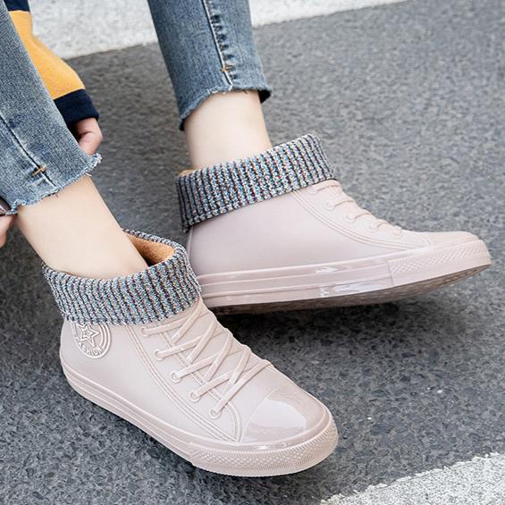 Новые женские водонепроницаемые короткие резиновые сапоги 41 — фото 12