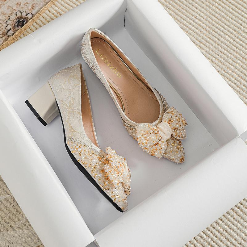 Plus Size Shoes for Women Fashion Pumps Beautiful Girl Pointed Toe High Heels Shoes Rhinestone Bowknot Dress Shoes 35