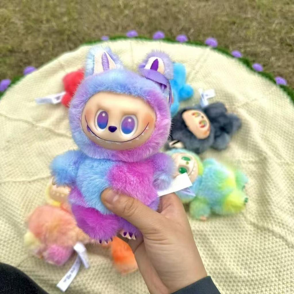 Llaveros de Peluche Labubu Populares Trendy Play Rabub Muñeco de Peluche Corto Suave Juguete Lindo Colgante de Dibujos Animados para Mochila Bolso de Mano Coche