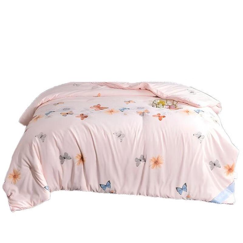 Deze Romantic Floral Quilt