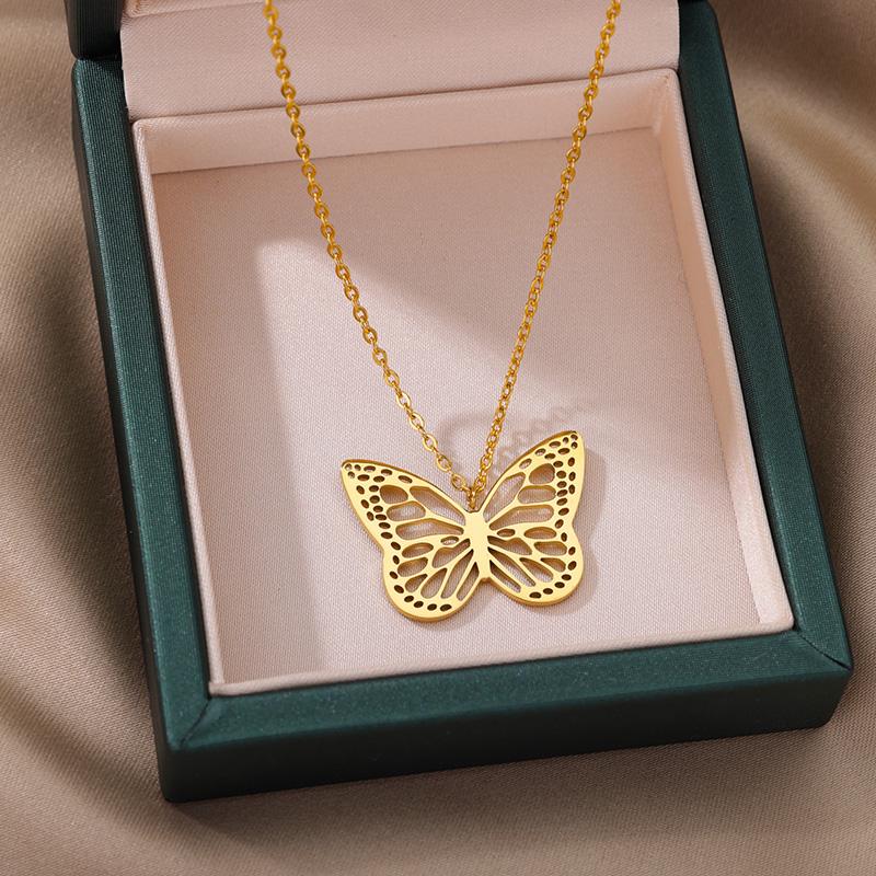 Stainless Steel Butterfly Pendants Necklaces for Women Goth Fashion Gold Color Choker Necklace Aesthetic Wedding Jewelry Gift