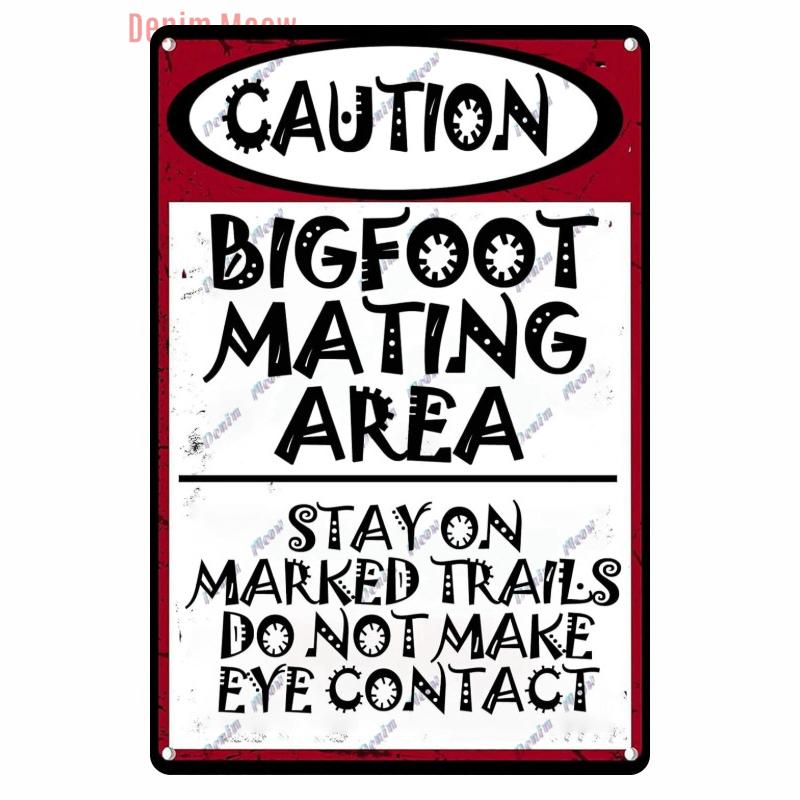 Vintage Bigfoot Crossing Metal Wall Decor, Warning Bigfoot Area, Tin Signs, Retro Decorative Stickers, Home Decor,  WY288