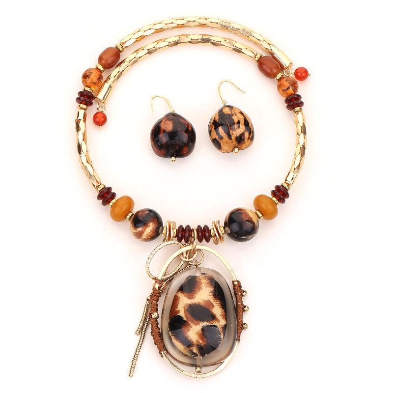 

Gute Original Fabric Leopard Print Necklace, European and American Commuter Women s Collarbone Chain