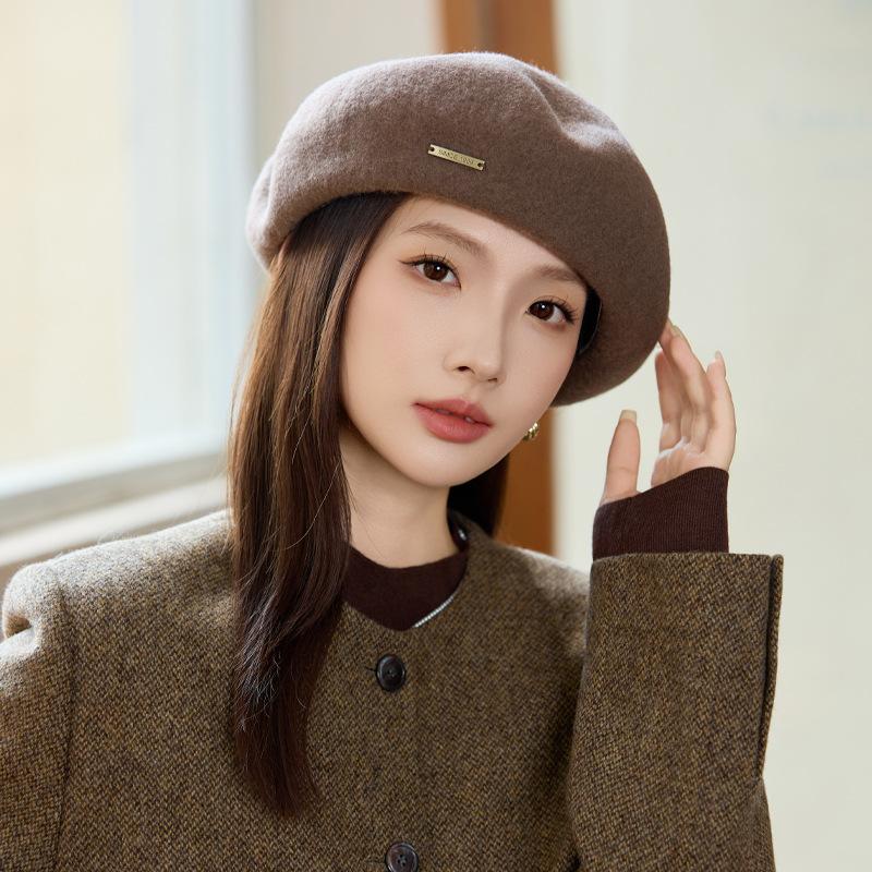 Autumn and Winter New Hat Women's Casual High-end Beret Retro Painter Hat