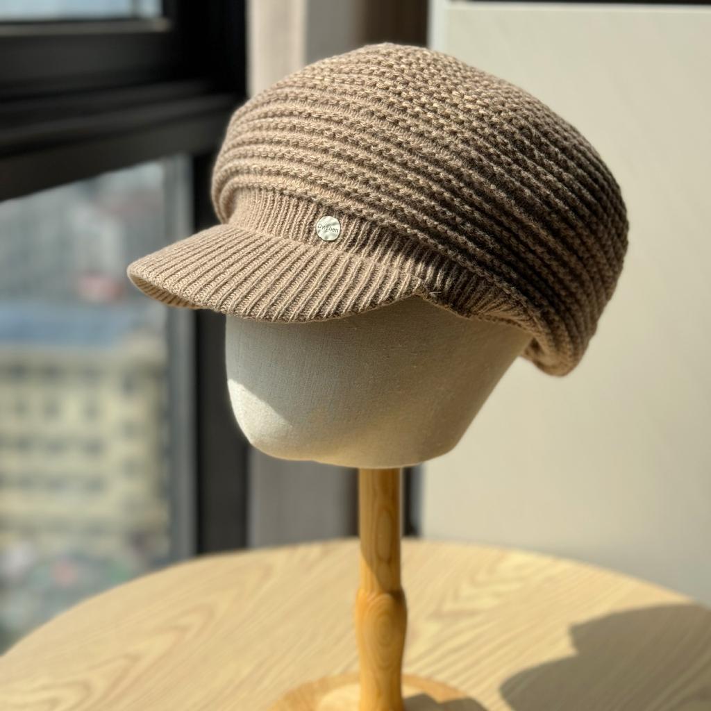 Herbst und Winter Einfarbige Gestrickte Achteckige Mütze für Damen Koreanische Version Ins Plus Samt Warme Mütze Japanischer Stil Vielseitige Wolke Entenzungen-Barett