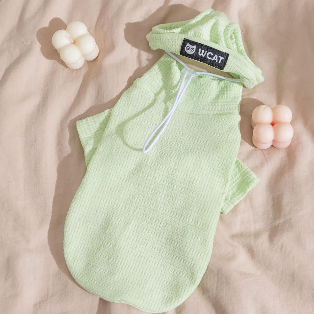 Oblečení pro mazlíčky podzimní a zimní domácí oblečení dvounohé topy na spaní s německou kočkou bezsrstá kočka kočičí oblečení