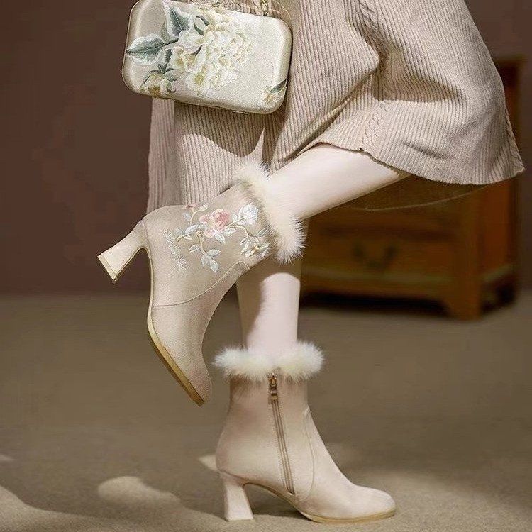 Embroidered Flower Women Leather Ankle Booties High Heeled Fur Lined Vintage Winter Boots for Ladies Short Boot
