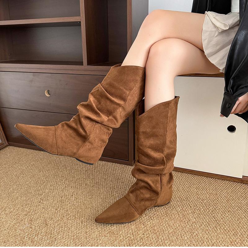 Mode Hiver Plissées Femme Bottes Montantes Genou Bout Pointu Chaussures à Élévation Interne Style Street Moderne Longues Botas Mujer