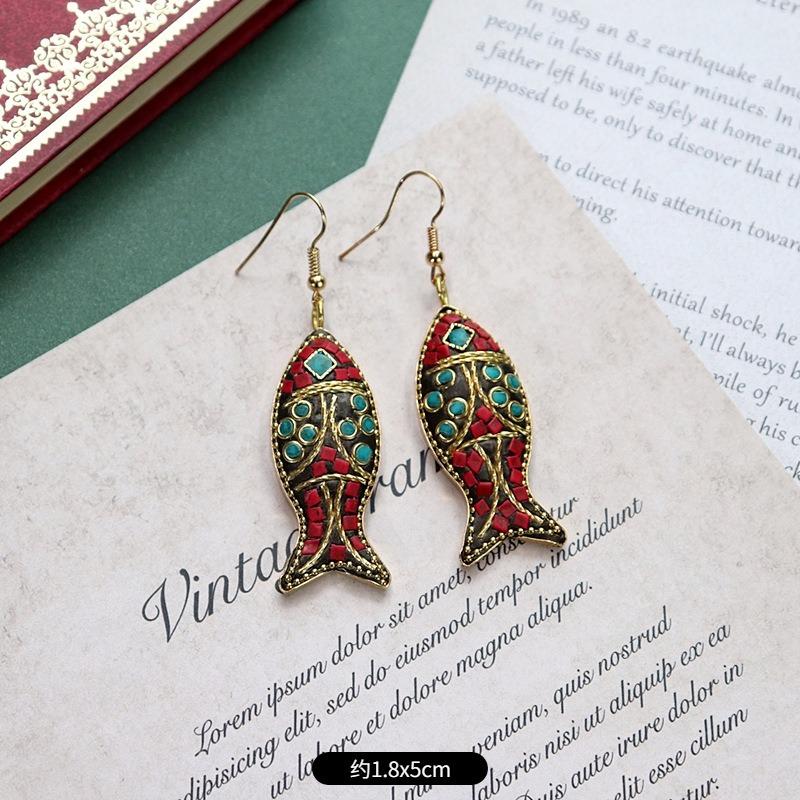 Handmade Niche Nepalese Exotic Tibetan Earrings Retro Temperament Simple Earrings Show Face Thin Earrings