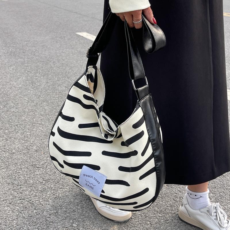 Small Bag Women's Large Capacity Shoulder Bag Zebra Crossbody Bag Canvas Tote Bag
