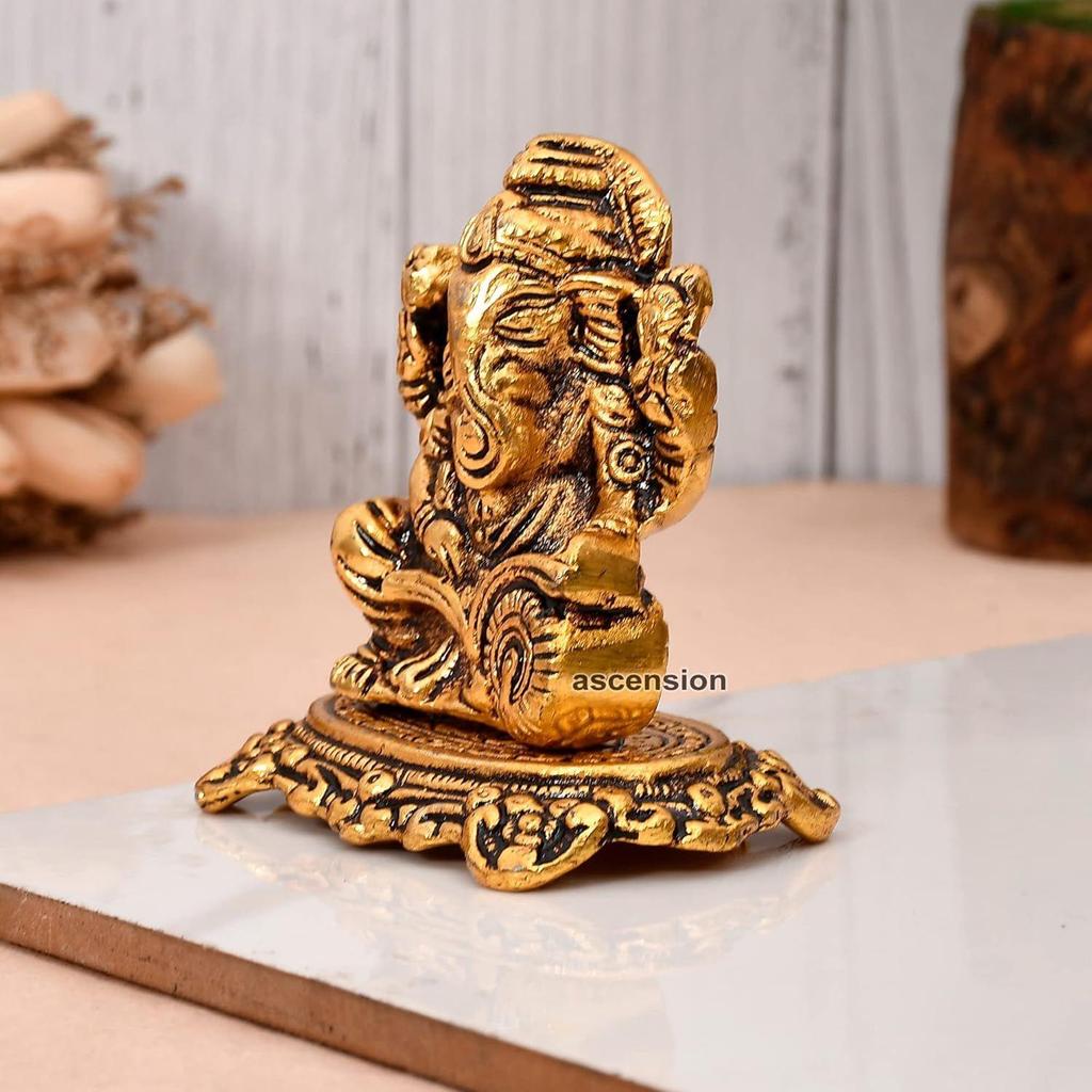 Designer Metal Lord Ganesha Statue Golden Brass Hindu God Ganesh Ganpati Sitting Idol Blessing Ganpati Sculpture for Home