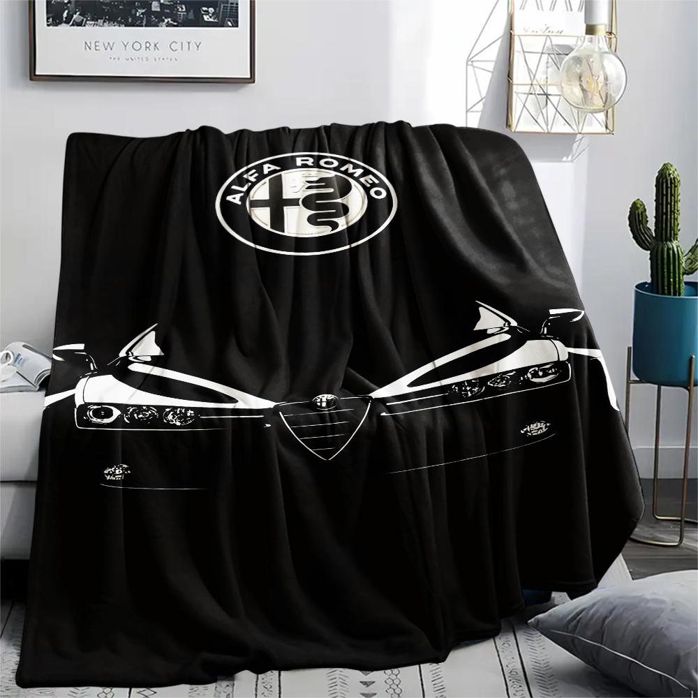 1 pièce Couverture en flanelle avec imprimé Alpha Romeo, Haute qualité, Toutes saisons, Décoration d'intérieur, Chaleur et Confort, Parfait pour les cadeaux de Noël