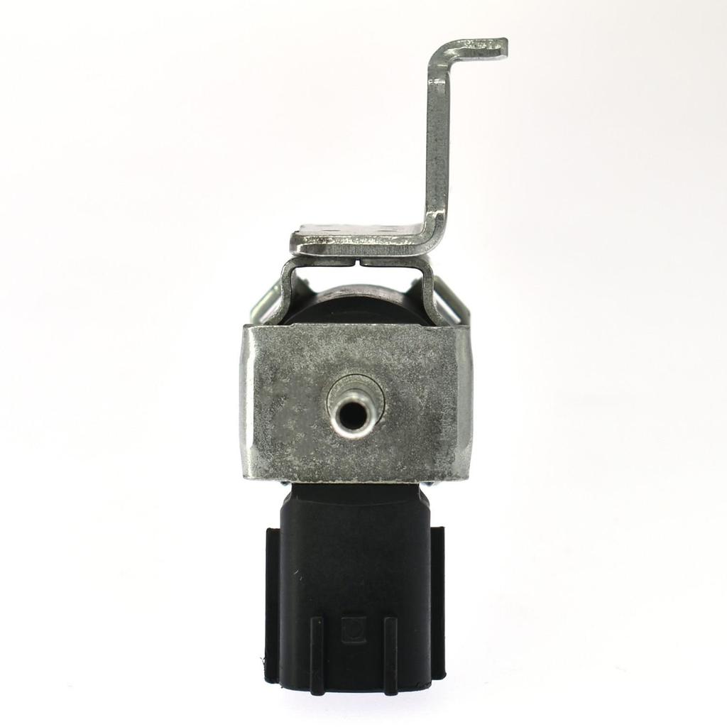 K5T46673 yakıt buharlaştırıcı emisyon kontrol cihazı Aktif karbon kanister kontrol vanası 14955-8J10A Nissan için