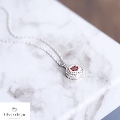 925 Silver January Birthstone Round Necklace with Garnet Twist