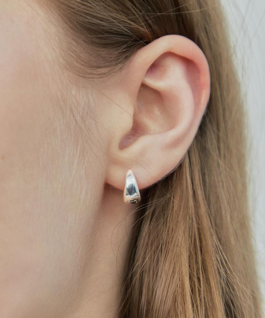 Ihr One-Touch Waterdrop Earrings / 925 Silver