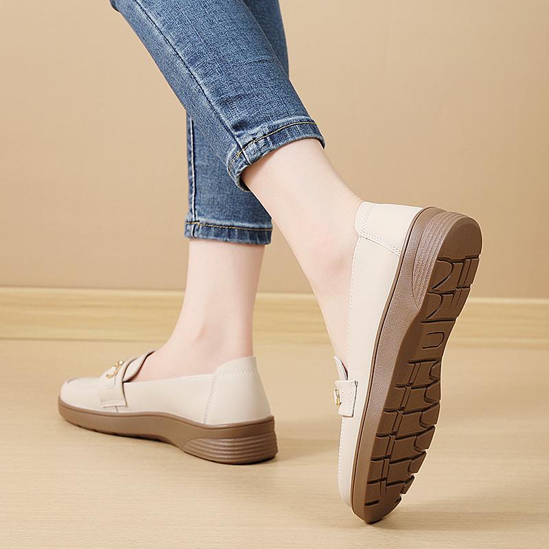 Women's Flats Loafers Driving Moccasins Casual Black Slip on Business Office Shoes Minimalist Shoes for Mother Large Size