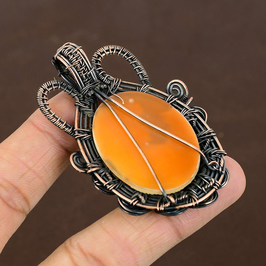 Natural Victorian Lady Bone Face Cameo Stone Copper Wire Wrap Pendant 2.76" Q8T63