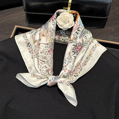 Accessoires – Schals & Tücher