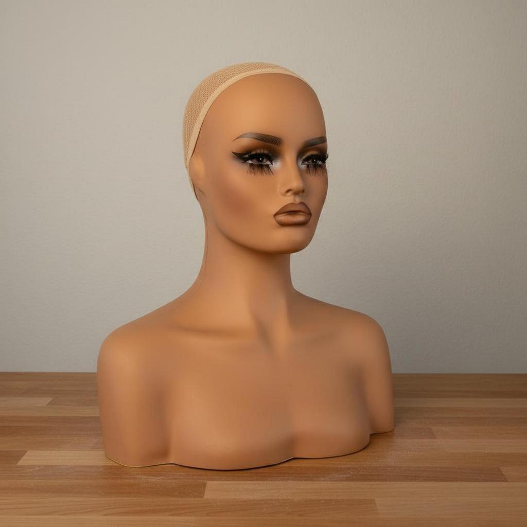 Realistic Mannequin Head Sturdy Hairpiece Display Pierced Ears