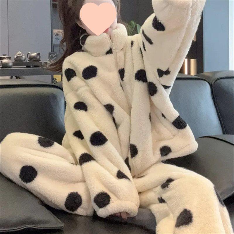 Women's Polka Dot Flannel Pajama Set - Thick, Double-Sided Arctic Fleece, Long-Sleeved for Spring/Summer Warmth.
