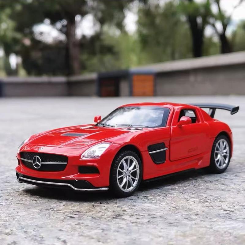 1:32 Mercedes-Benz SLS Alloy Model Car Metal Diecast Car Simulation  Toy Car Collection GiftsFashion Ornament Collection Gift