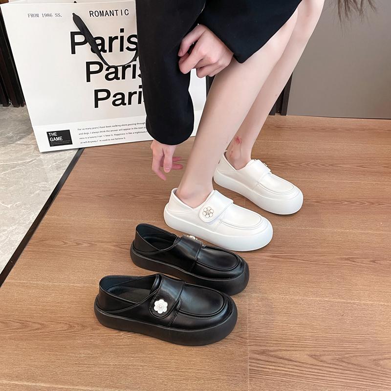 Spring and Autumn Non-slip Comfortable Round-toe Flats Nurse Shoes