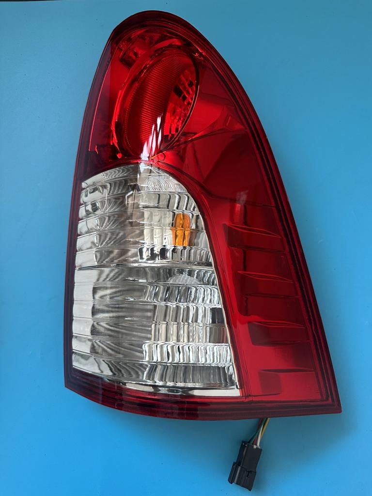 Rear Comination Lamp Assy LH 8360132003 RH 8360232003 For Ssang yong Actyon Sports 2006-2011