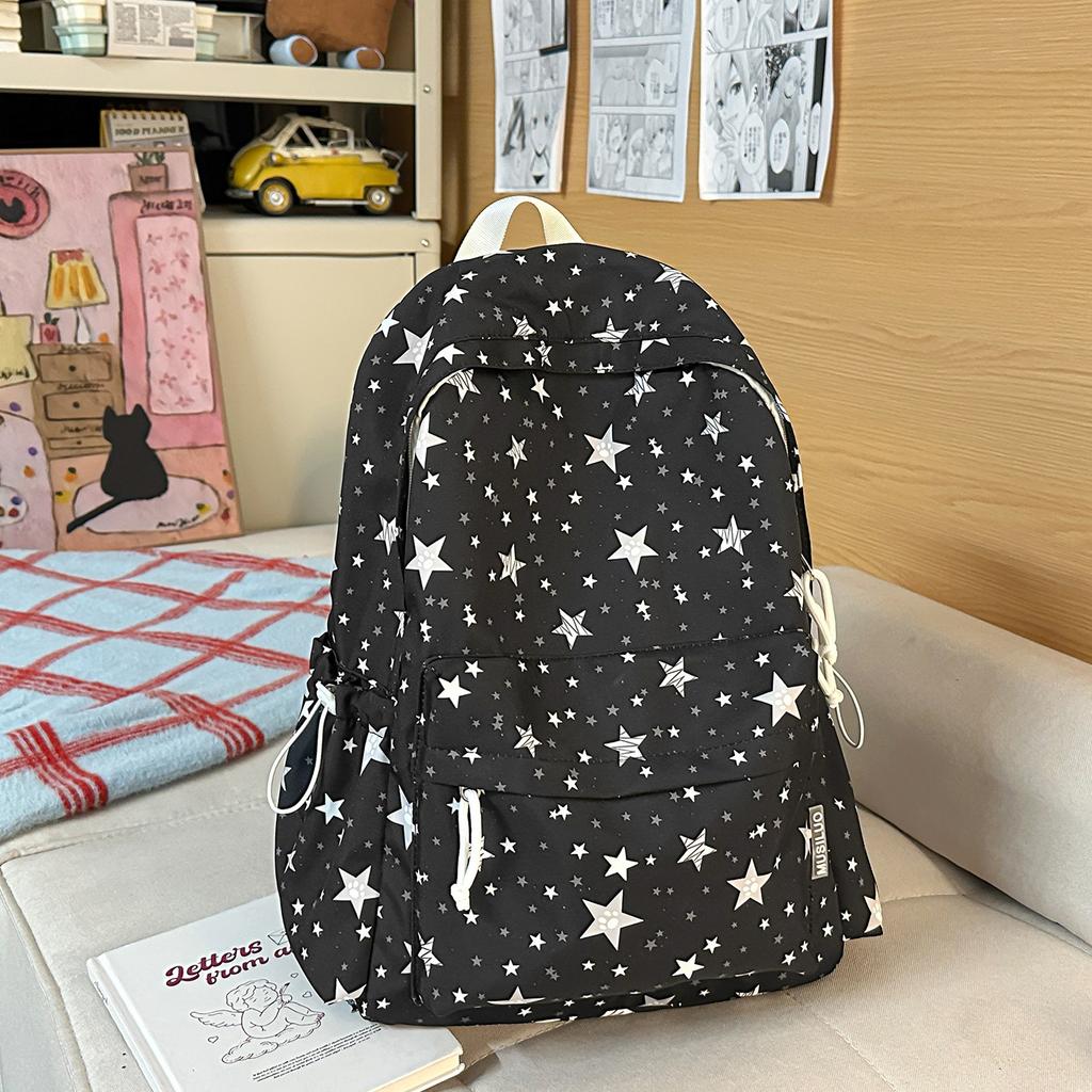 Schoolbag New High-value Star Schoolbag, Lightweight Casual Backpack for Junior and High School Students, Large Capacity, Small Fresh Backpack.