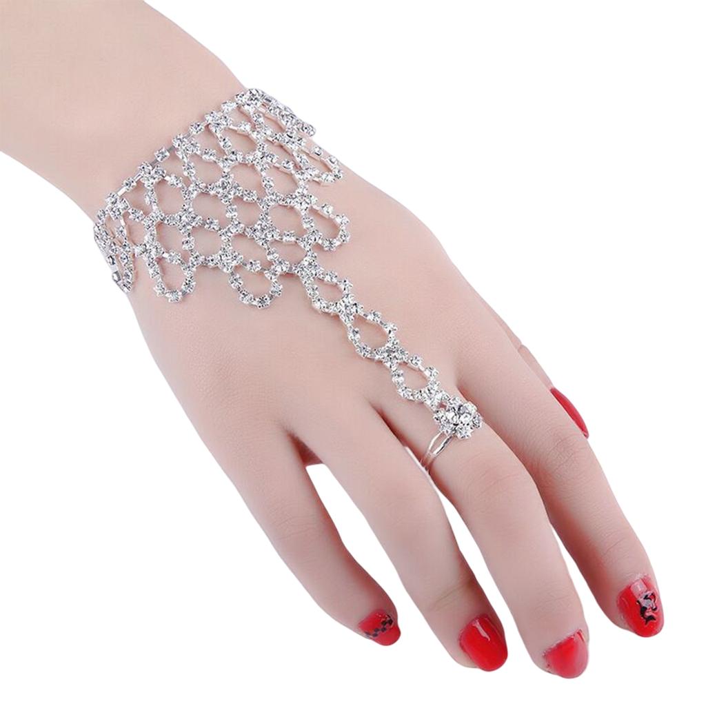 Celebrity Chain Bracelet Finger Ring Rhinestone Hand Chain Ring Link Bracelet for Girls Jewelry Accessories