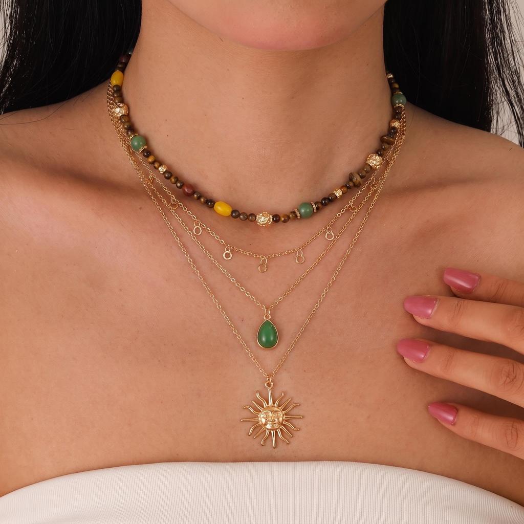 European and American Jewelry, Retro Bohemian Necklace Women, Personalized Sunflower Gem Pendant Stacked Necklace