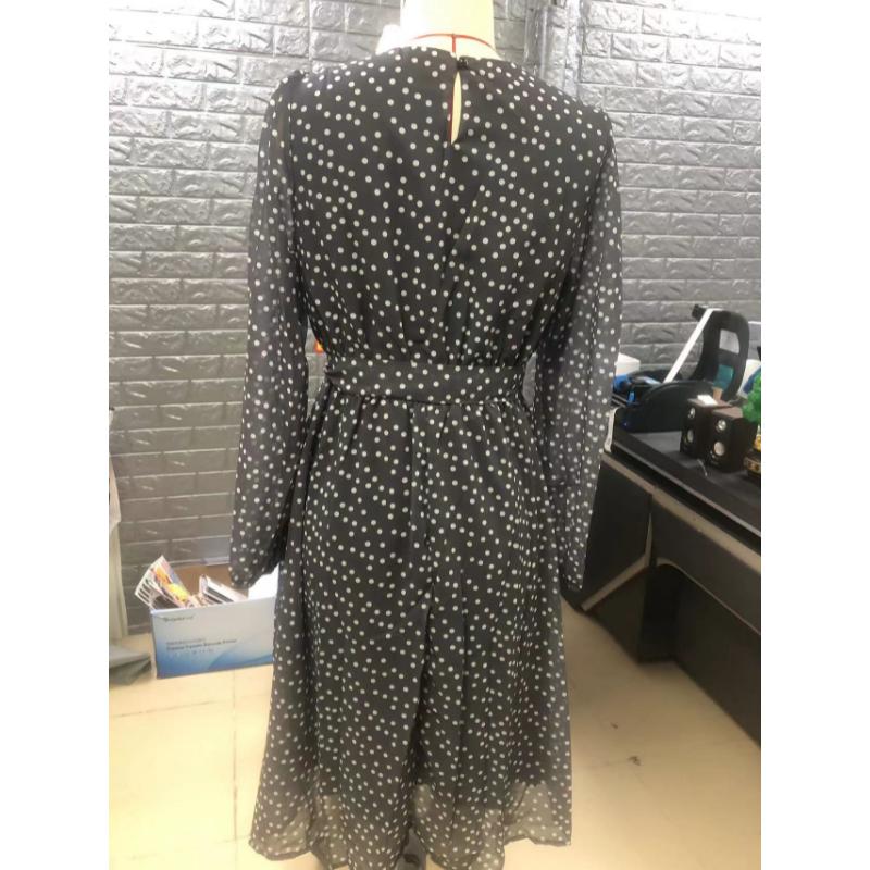 Damen Frühling Sommer Gepunktetes Chiffon Midi-Kleid Rundhalsausschnitt Langarm Bindegürtel A-Linie Fließendes Freizeitkleid für Büro Alltag Urlaub Party