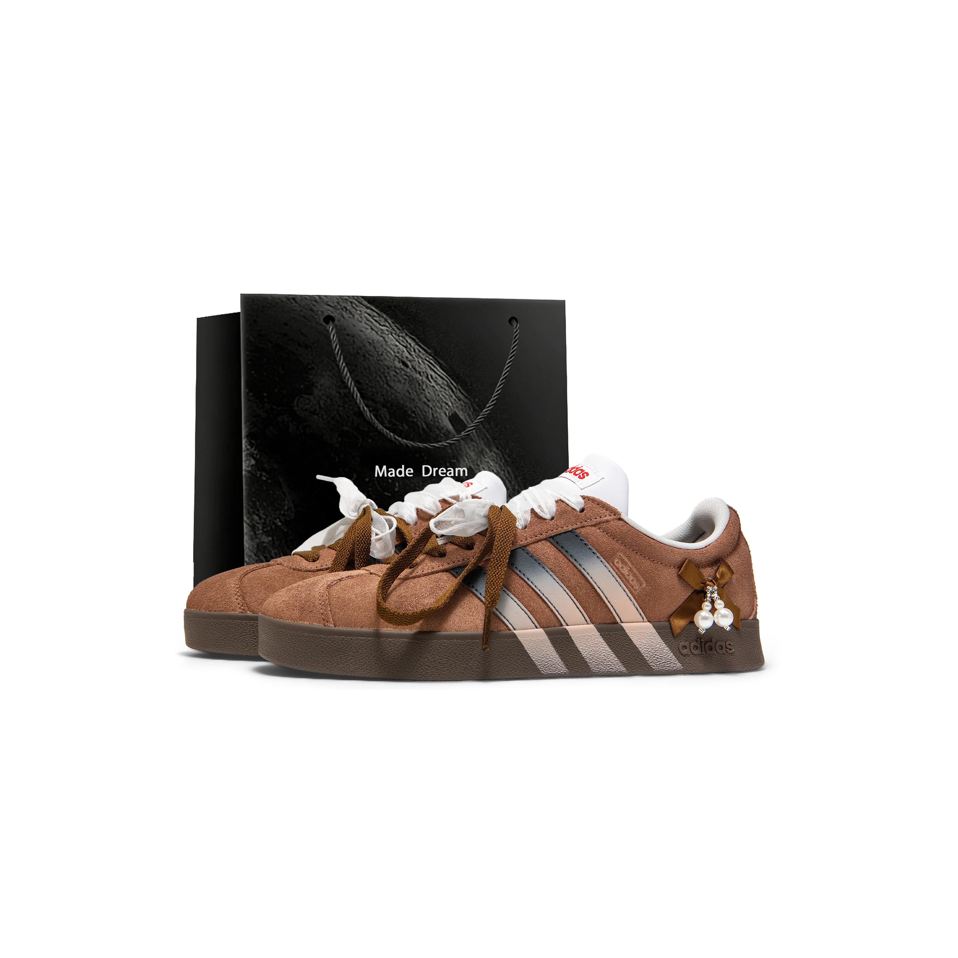 

Adidas Vl Court Classic Synthetic Leather, Split Cow Leather Low top Skateboard Shoes Women s Brown JS3003(Team1517-SBOX) 36