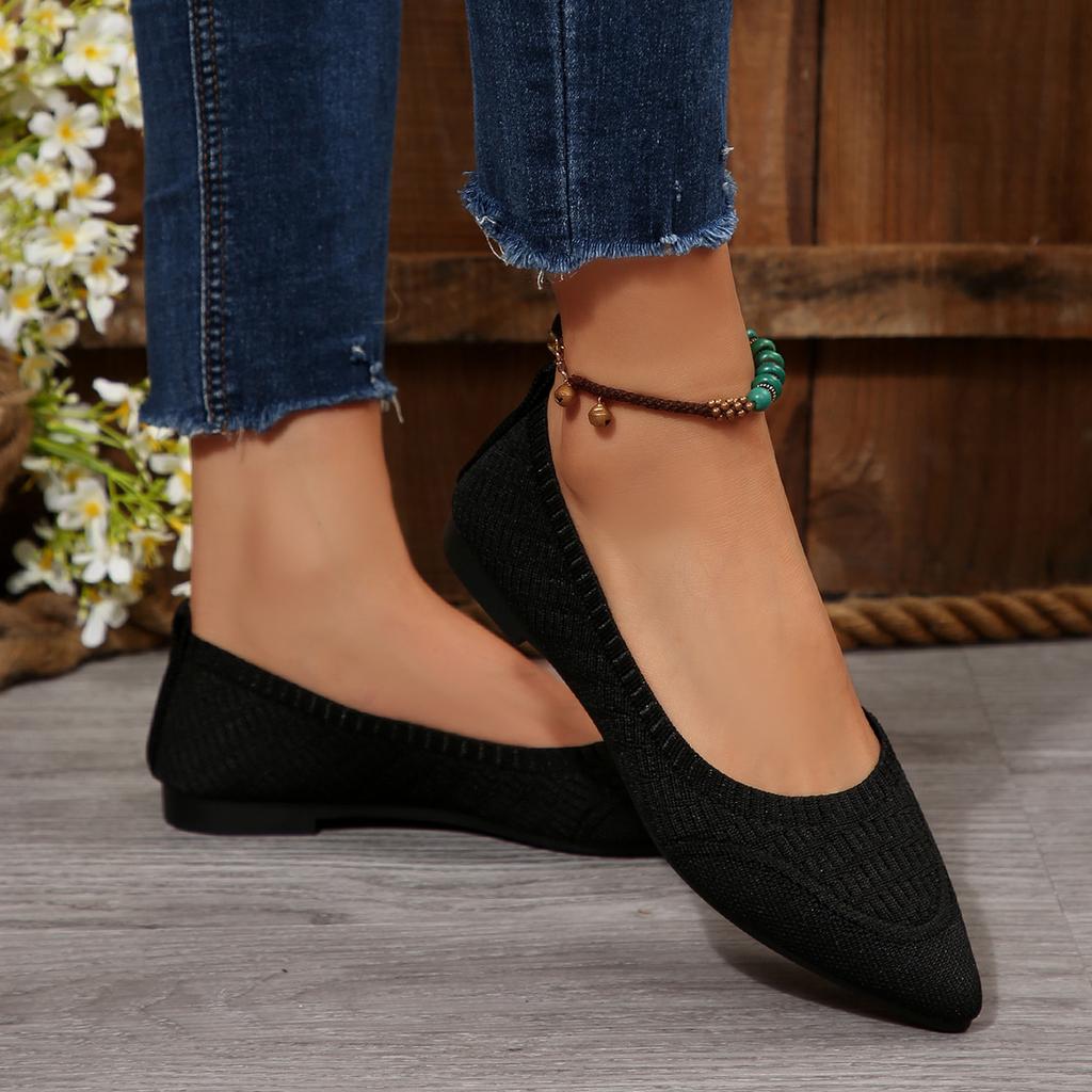 Fashion Retro New 2025 Women Flat Shoes Fashion Leisure Comfortable Walking Large Size Pointed Shallow Elastic Knitting Face Shoes