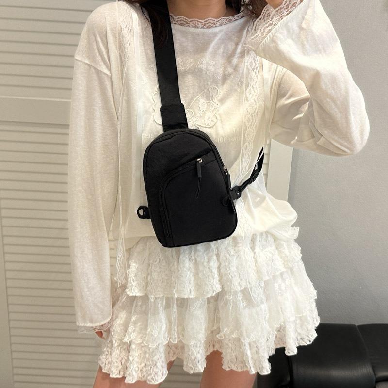 Summer new men's and women's shoulder messenger bags, solid color casual and light going out sports versatile chest bag fanny pack