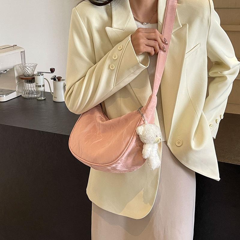 Hochwertige Damentaschen 2025 Frühling neue trendige Umhängetaschen Damen Freizeit Sport Schultertaschen vielseitige Knödeltaschen