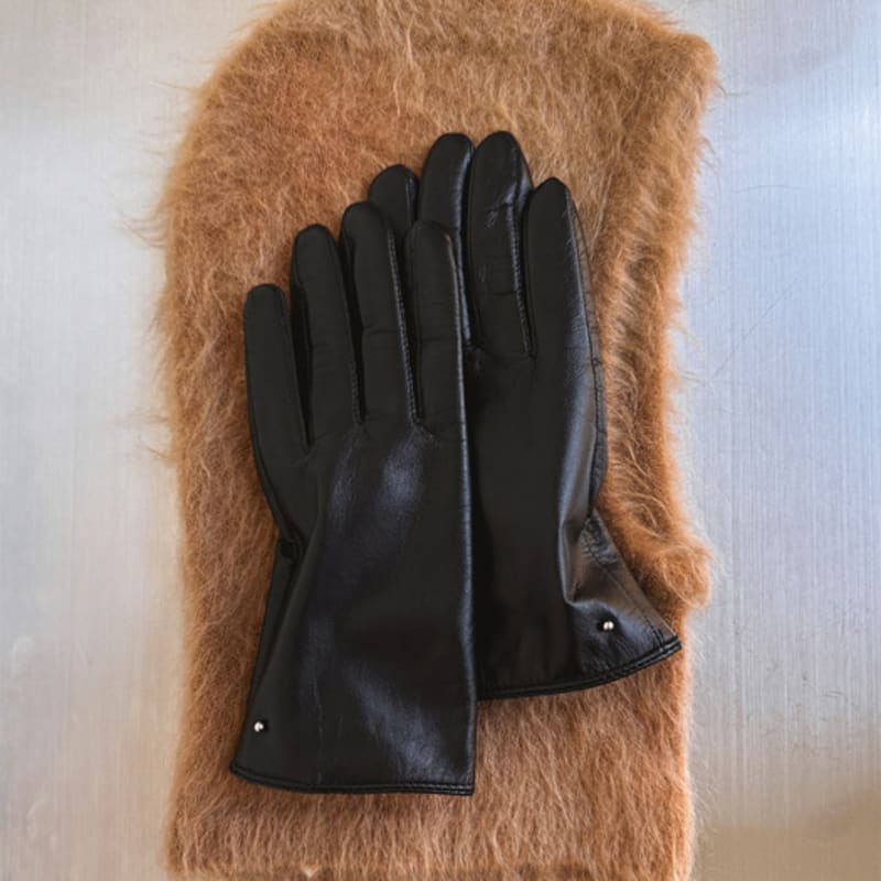 MARTA Signature Ball Gloves_shot (black)