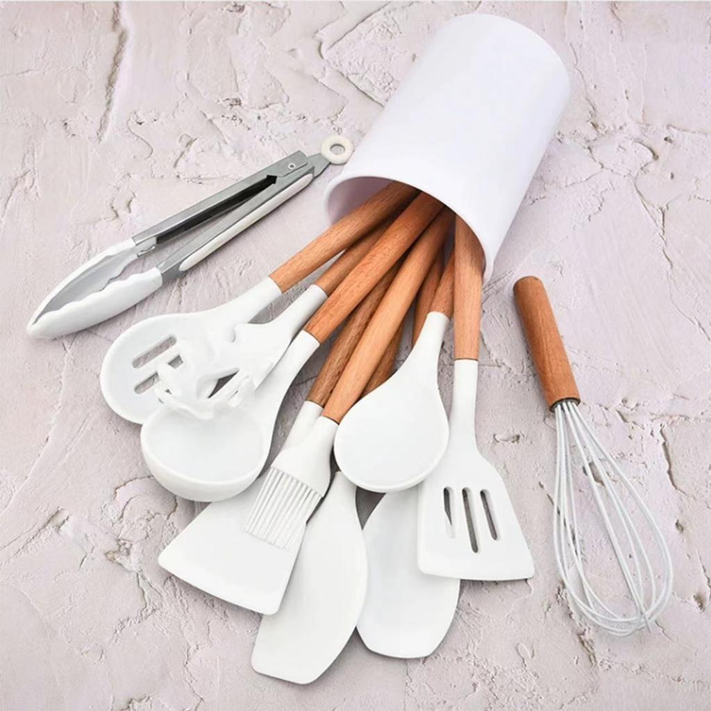 Silicone Kitchenware Set 12-piece Wooden Handle Kitchenware Set Non-stick Pan Cooking Silicone Kitchenware 11-piece Set