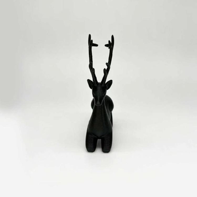 Home Display Deer Figurine 3D Shelf Accent for Desk Christmas Winter Styling with Scandinavian Look Single Piece