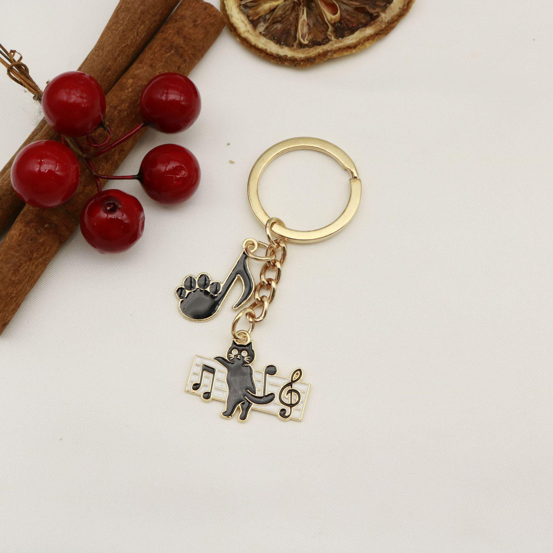 Creative Zinc Alloy Music Cat Keychain - Cartoon Bag Pendant, Small Gift золотой