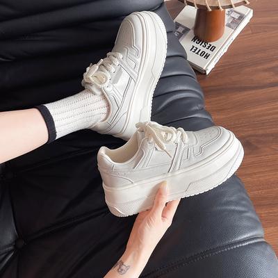 Obuwie damskie – Sneakersy