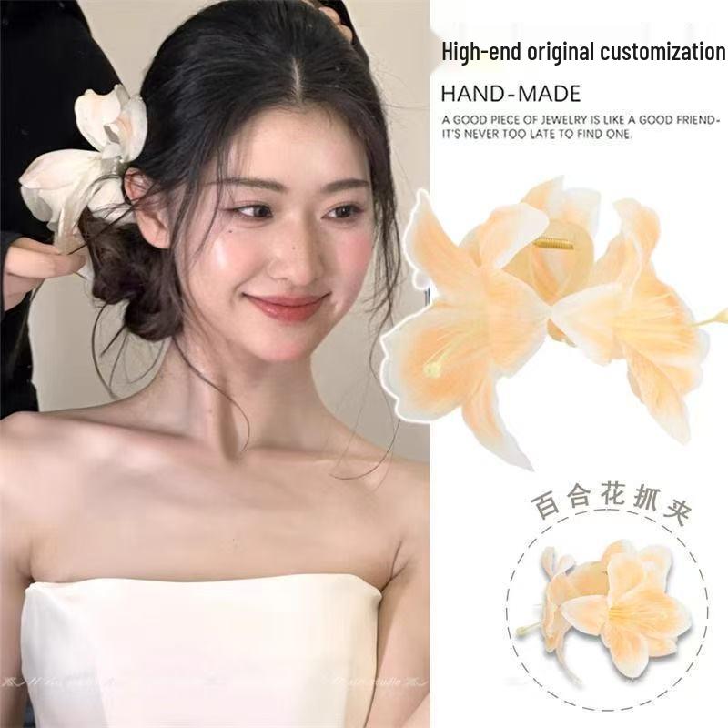 Seaside Atmosphere Lily Flower Hair Clip for Women - Vacation Style Accessory