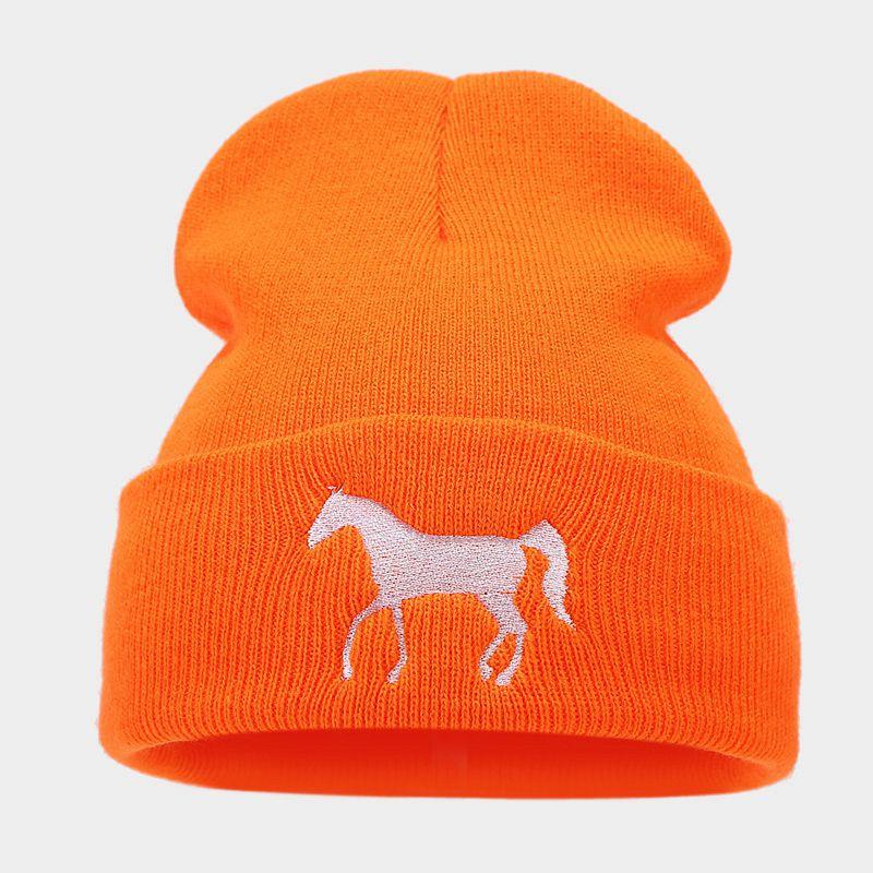 Autumn and winter new innovative horse embroidery warm cold hat men and women outdoor shopping leisure sunshade knitted hat tide