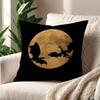 Books F-Fourth Wing Iron F-Flame Funny Cushion Cover Pillow Cover Decoration Room Home Sofa Living Office Car Nordic Simplicity