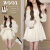 2024 Women's Korean-Style Off-Shoulder Slim Top & Versatile Shorts Two-Piece Set