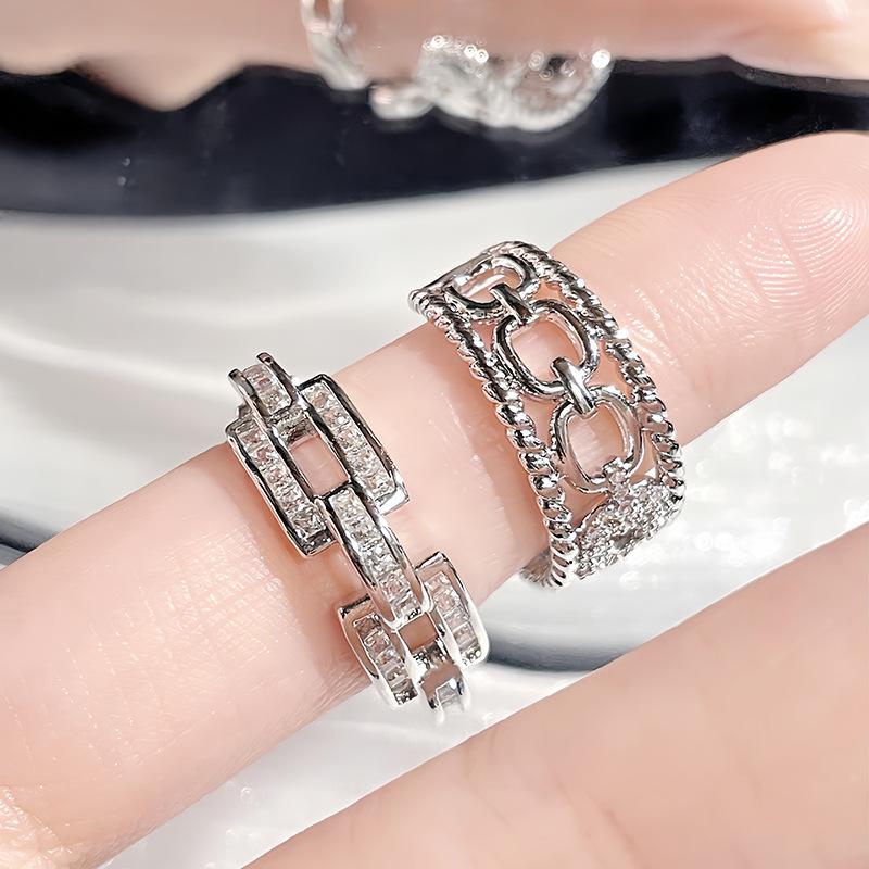Delicate Pig Nose Flash Diamond Zir*****Pen Ring Set Light Luxury High Sense Cold Wind Personality Ring Woman
